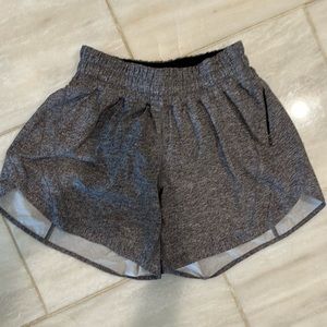 Lululemon Hotty Hot High Rise Short size 6